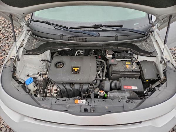 2020 KIA SOUL LX, S, X-Line — Engine bay