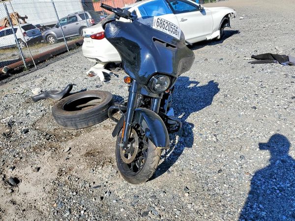 2022 HARLEY-DAVIDSON FL