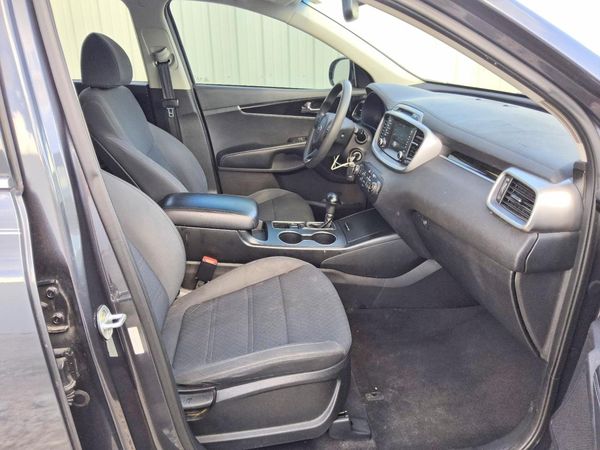 2018 KIA SORENTO L, LX — PSFS