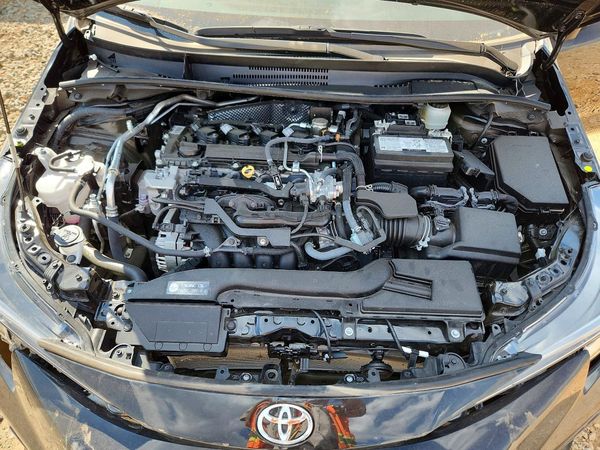2025 TOYOTA COROLLA — Engine bay