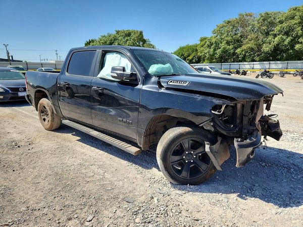 2021 RAM 1500 Big Horn, Lonestar — Passenger 3/4