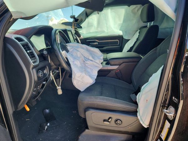 2021 RAM 1500 Big Horn, Lonestar — DENT