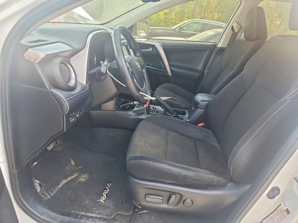 2018 TOYOTA RAV4 LE Plus/XLE