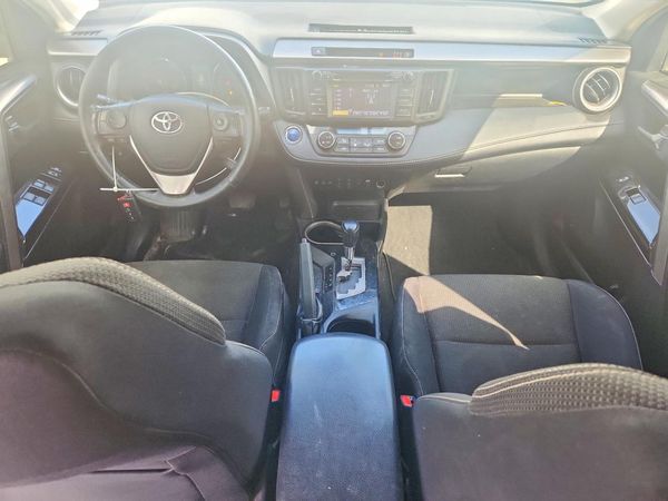 2018 TOYOTA RAV4 LE Plus/XLE