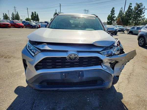 2020 TOYOTA RAV4 XLE Premium — DIRF