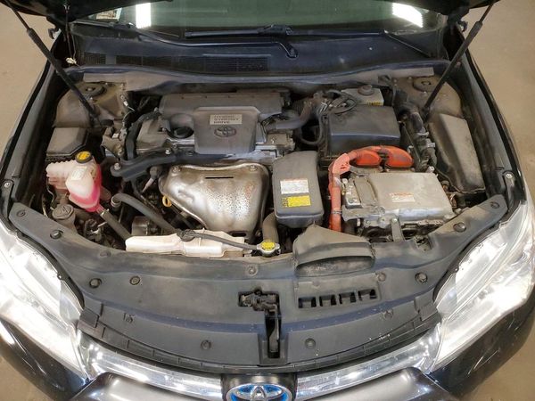 2015 TOYOTA CAMRY SOLA Hybrid