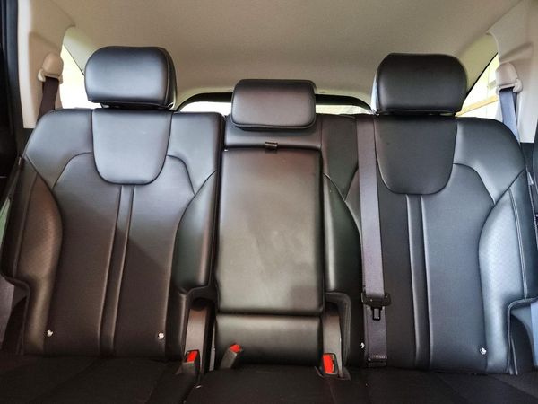 2024 KIA SORENTO S — SUVN