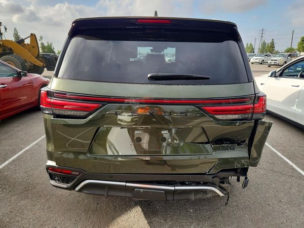 2025 LEXUS LX 600 — DIRR