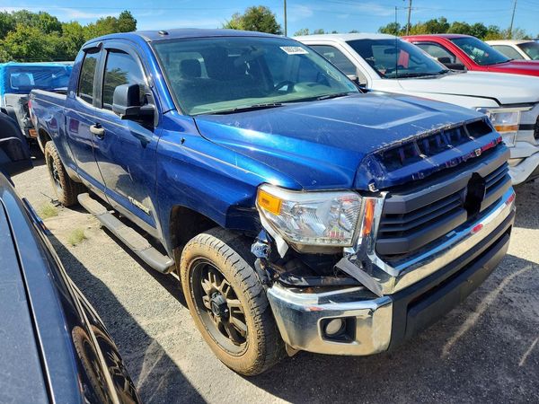 2015 TOYOTA TUNDRA SR5 Grade — Passenger 3/4