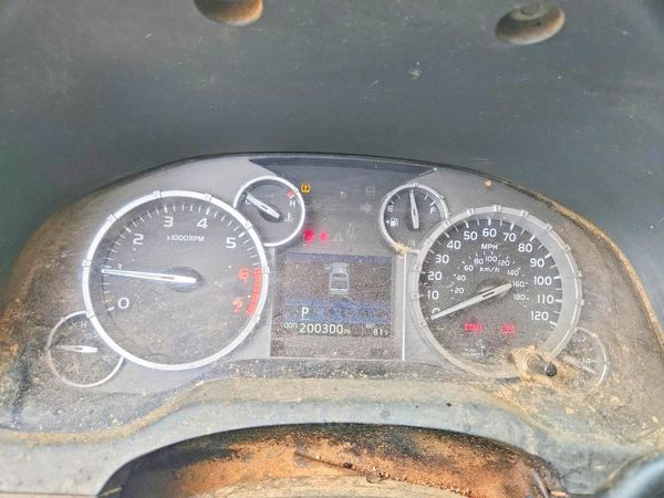 2015 TOYOTA TUNDRA SR5 Grade — ODOM
