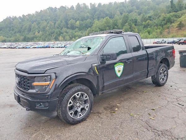 2024 FORD F150