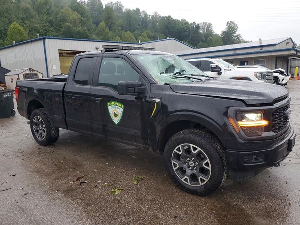 2024 FORD F150
