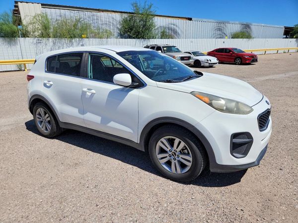 2017 KIA SPORTAGE LX