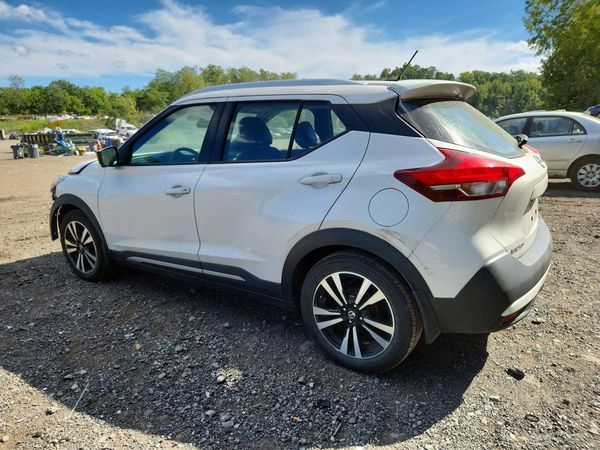 2019 NISSAN KICKS