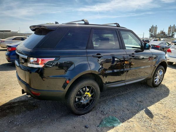 2016 LAND ROVER RANGEROVER SE