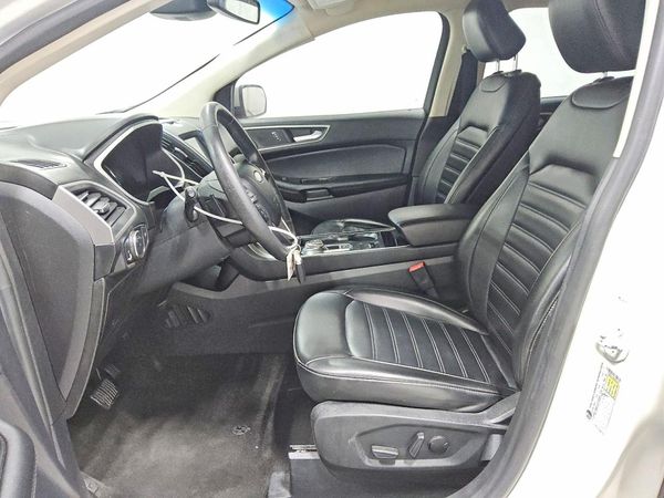 2020 FORD EDGE SEL — DENT