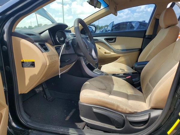 2013 HYUNDAI ELANTRA