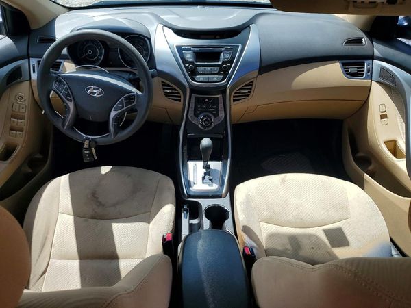 2013 HYUNDAI ELANTRA