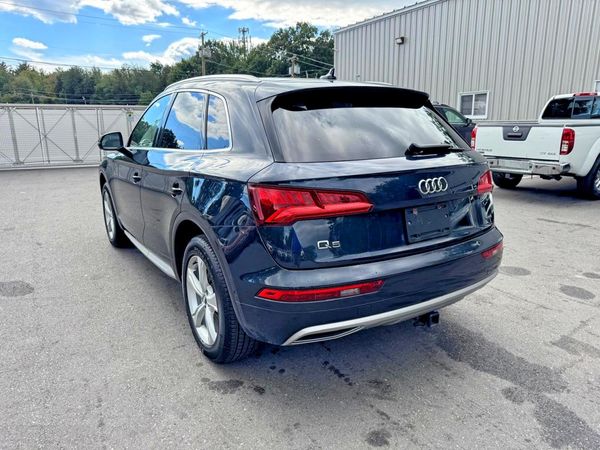 2020 AUDI Q5 quattro Prestige