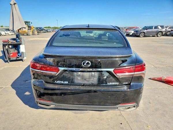 2018 LEXUS LS