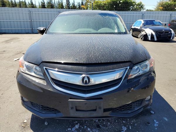 2015 ACURA ILX 20 Tech