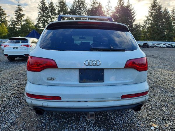 2013 AUDI Q7 Premium Plus
