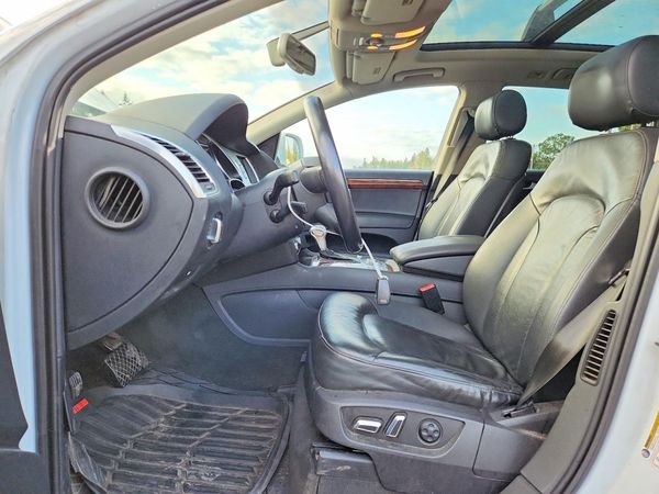 2013 AUDI Q7 Premium Plus
