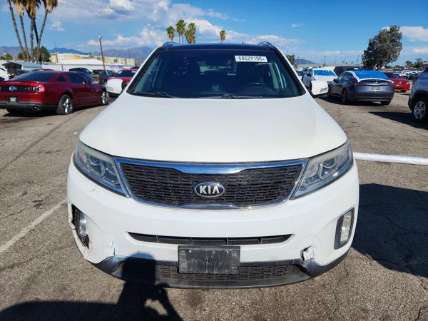 2014 KIA SORENTO