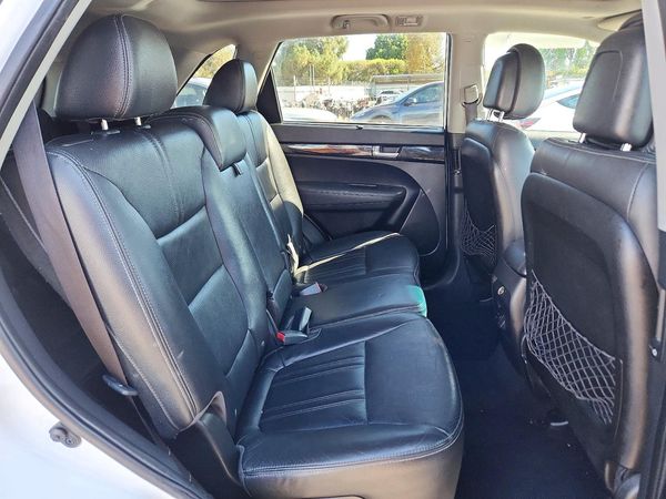 2014 KIA SORENTO