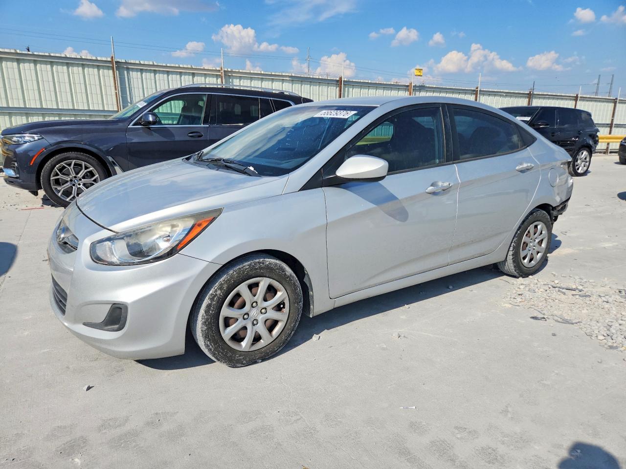 2014 HYUNDAI ACCENT — Front 3/4