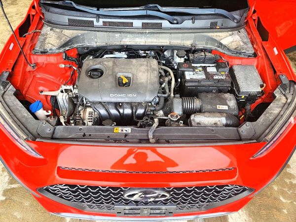 2019 HYUNDAI KONA SEL