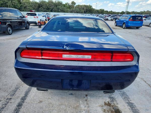 2014 DODGE CHALLENGER Base