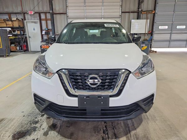 2020 NISSAN KICKS