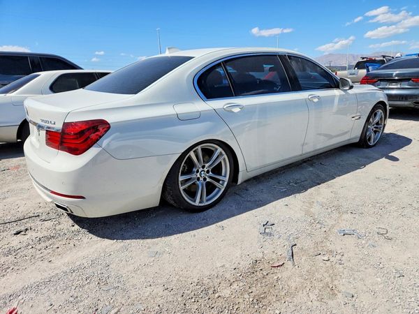 2013 BMW 7 SERIES 750Li/Alpina B7