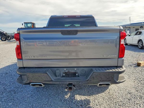 2021 CHEVROLET SILVERADO Trail Boss Custom