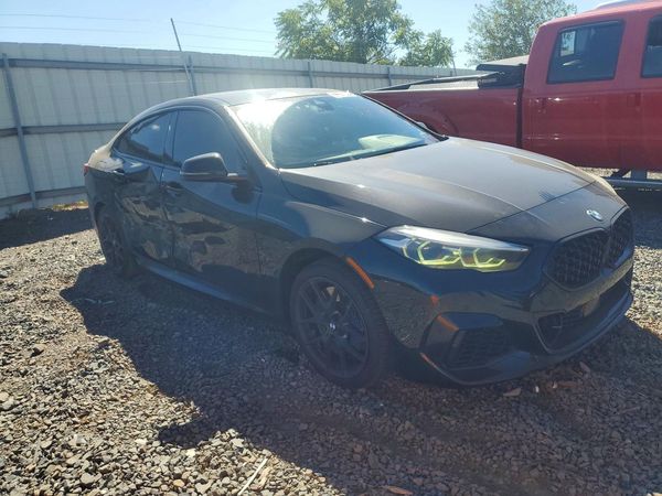 2021 BMW M235XI — Passenger 3/4