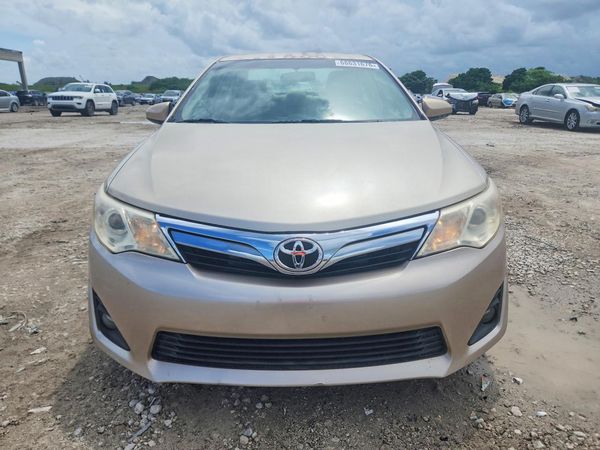 2012 TOYOTA CAMRY