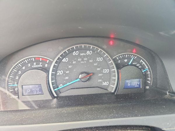2012 TOYOTA CAMRY