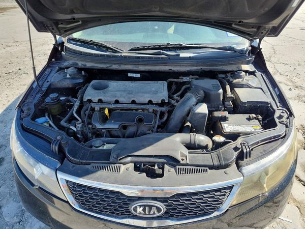2013 KIA FORTE