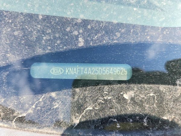 2013 KIA FORTE