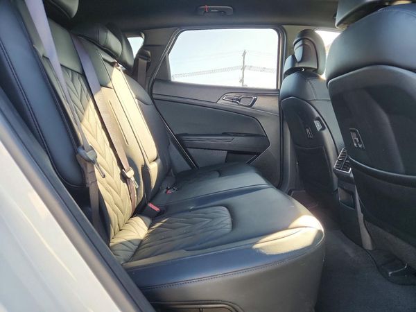 2025 KIA SPORTAGE