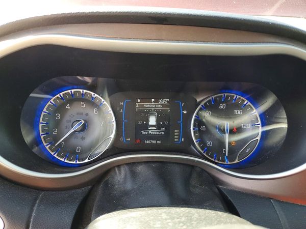 2017 CHRYSLER PACIFICA Touring
