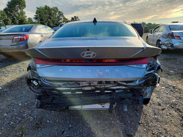 2024 HYUNDAI ELANTRA — DIRR