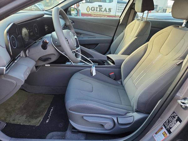 2024 HYUNDAI ELANTRA — DENT