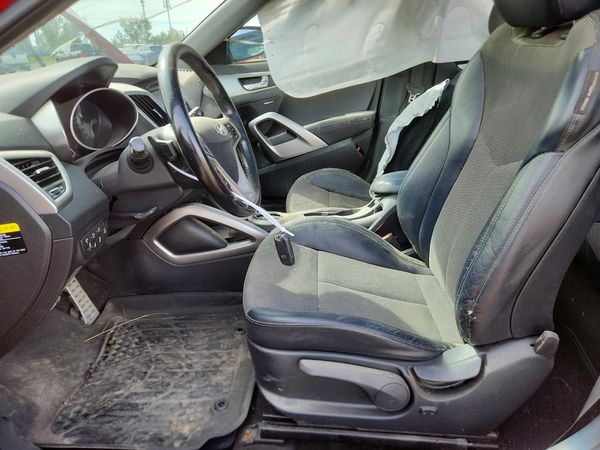 2014 HYUNDAI VELOSTER