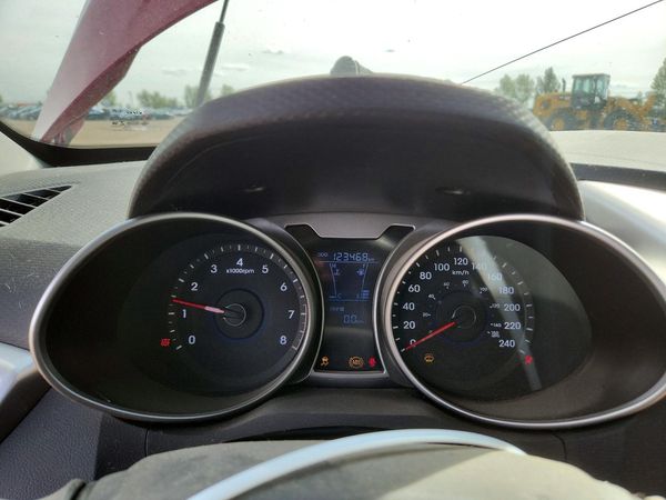 2014 HYUNDAI VELOSTER