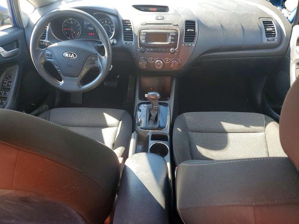 2017 KIA FORTE LX Base — CKPT