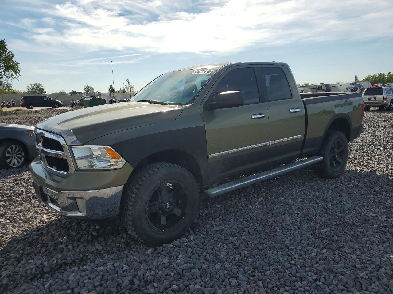 2013 RAM 1500 SLT