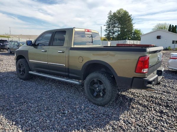 2013 RAM 1500 SLT