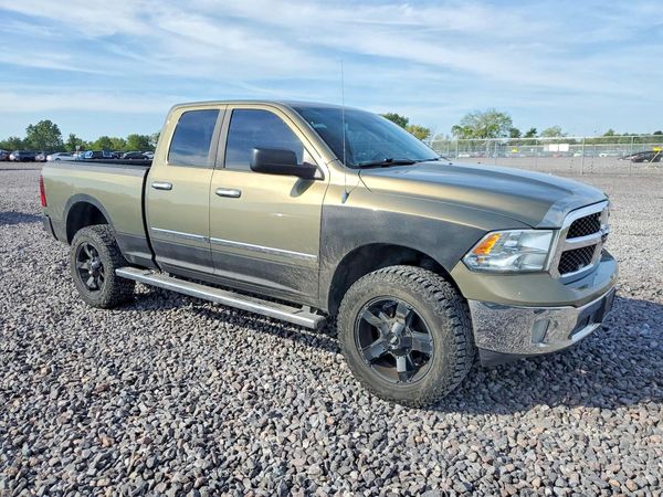 2013 RAM 1500 SLT